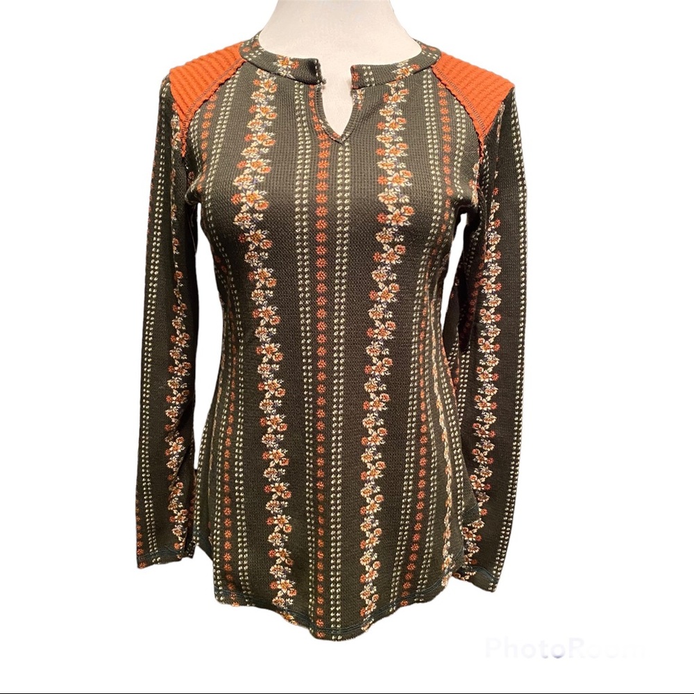 Ces Femme Scandi Floral Print Thermal Henley
